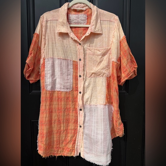 Tops - Patchwork Short-Sleeve Button-Up Shirt in Peach & Orange Oversized Tunic